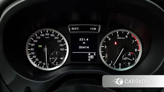 Infiniti Q30 id 3004594 из Кореи 18