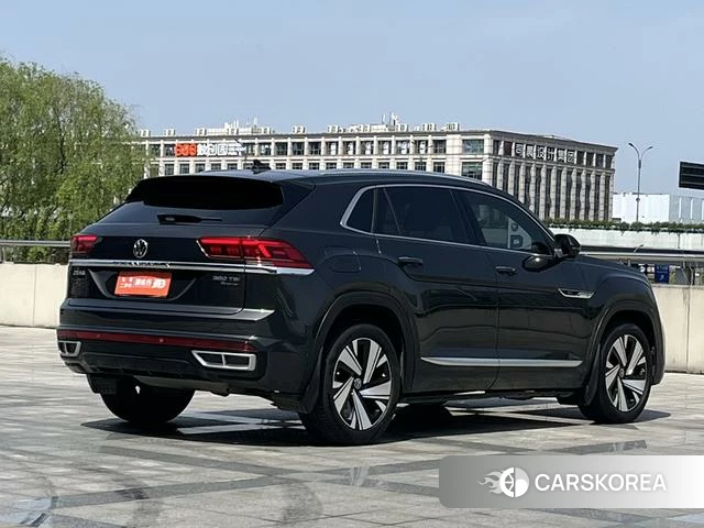 Volkswagen Tourang id 4212615 из Китая 17