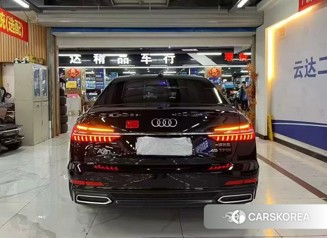 Audi A6L id 4258278 из Китая 10