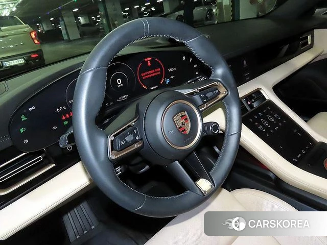 Porsche Taycan id 4533675 из Кореи 18