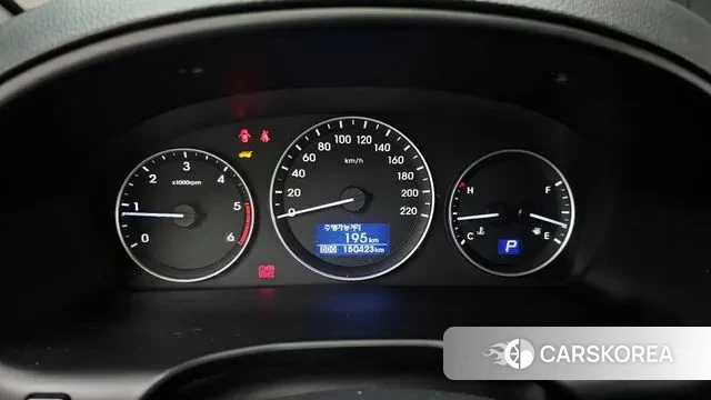 Hyundai The New Grand Starex id 3179436 из Кореи 18