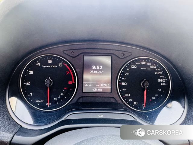 Audi Q2L id 4228513 из Китая 8