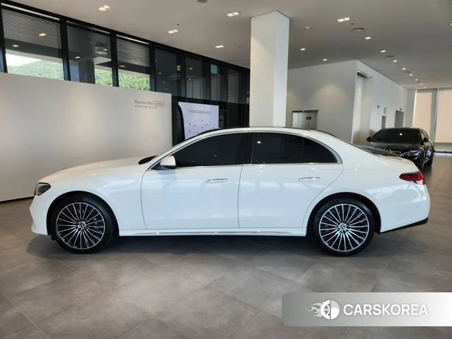 Mercedes-Benz E-Class W214 id 4617336 из Кореи 18