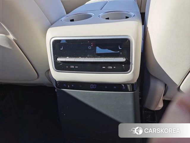 Ideal car Ideal L9 id 3913941 из Китая 13