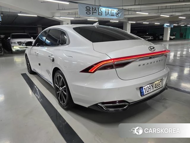 Hyundai The New Grandeur IG id 4304031 из Кореи 18