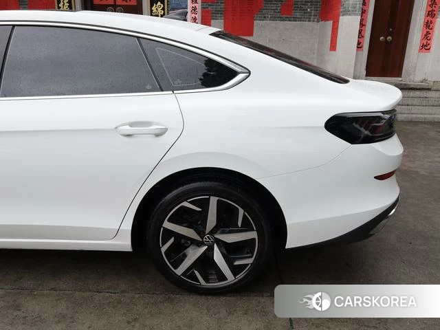 Volkswagen Lingdu id 4273678 из Китая 26