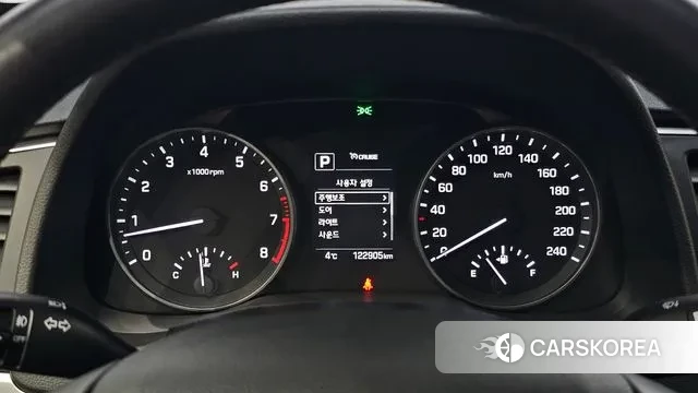 Hyundai Avante AD id 3709423 из Кореи 18