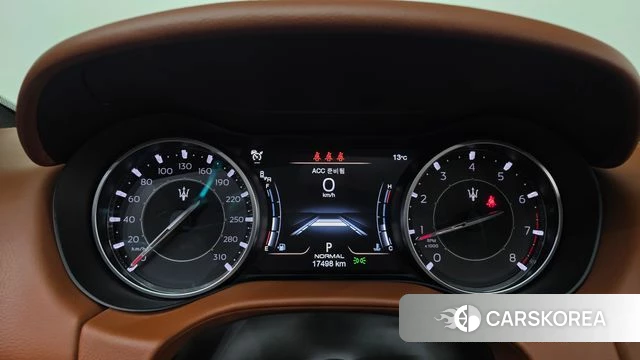 Maserati Ghibli id 4267639 из Кореи 18
