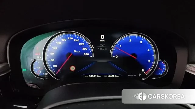 BMW 5 Series (G30) id 3357028 из Кореи 18