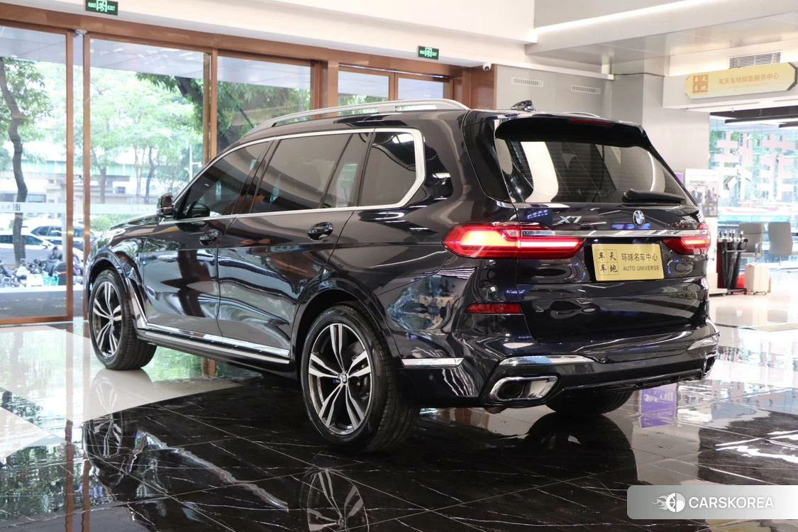 BMW X7 id 4498772 из Китая 41