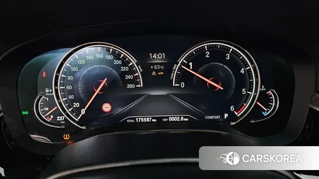 BMW 5 Series (G30) id 3449826 из Кореи 18