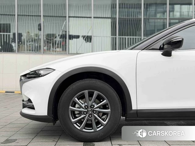 Mazda CX-4 id 4028245 из Китая 17