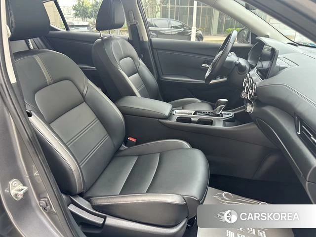 Nissan Xuan Yi id 4313675 из Китая 21