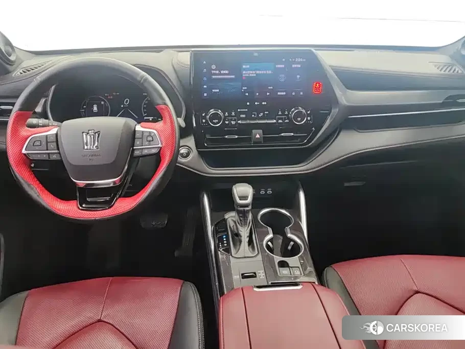 Toyota Crown id 4628108 из Китая 14