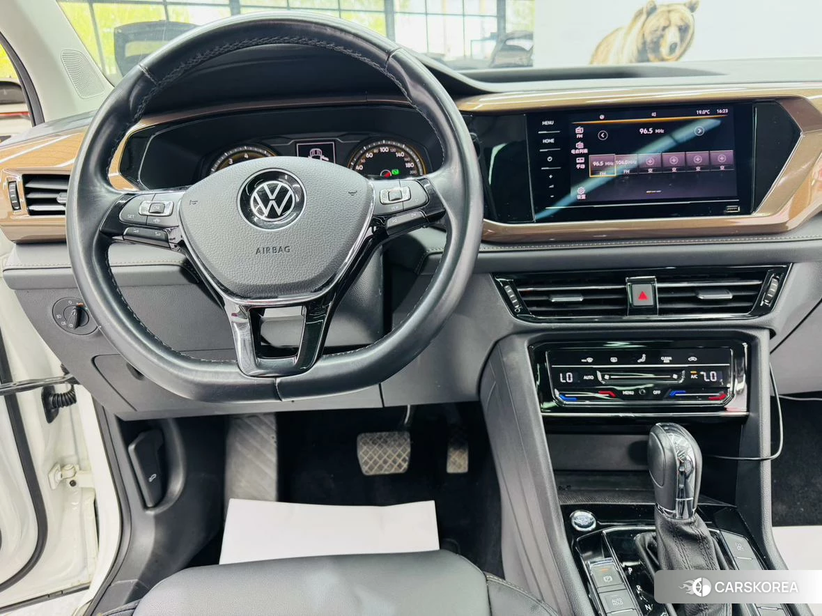 Volkswagen Tuyue id 4498725 из Китая 10