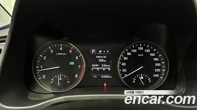 Hyundai Avante AD id 2367880 из Кореи 18