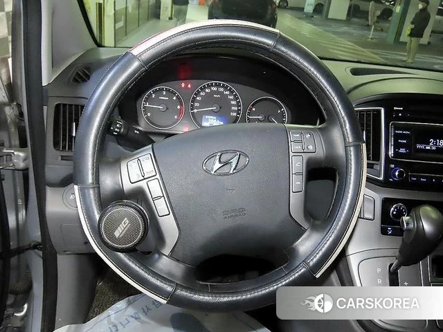 Hyundai The New Grand Starex id 3856547 из Кореи 16