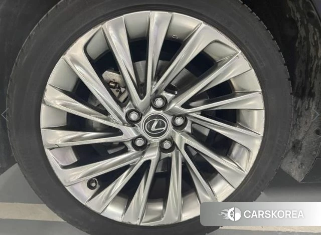Lexus ES300h 7th generation id 4396548 из Кореи 10