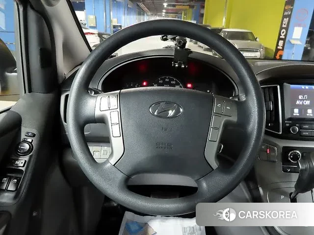 Hyundai The New Grand Starex id 3546927 из Кореи 18