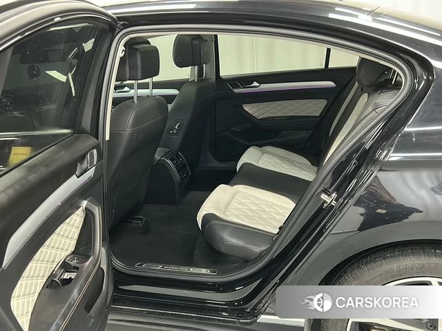 Volkswagen Magotan id 4240895 из Китая 18