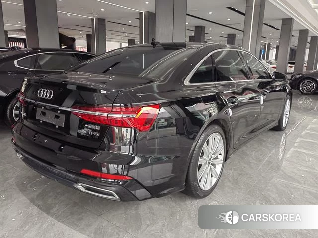 Audi A6L id 4335181 из Китая 10