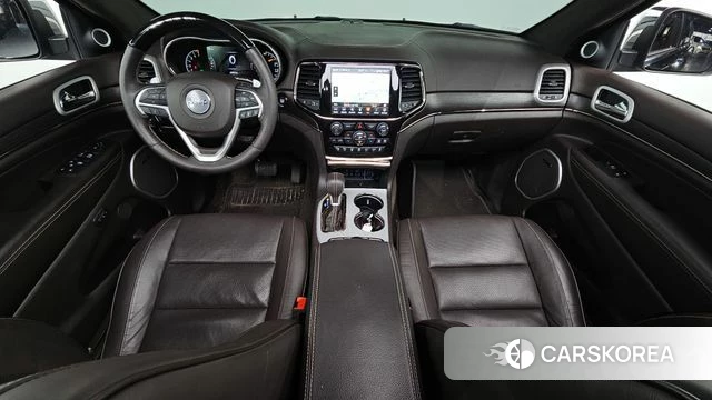 Jeep Grand Cherokee id 3844661 из Кореи 18