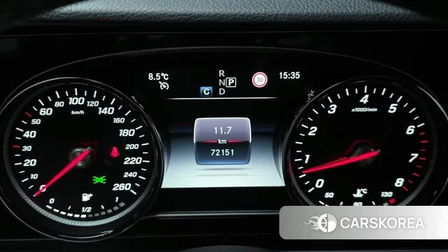 Mercedes-Benz E-Class W213 id 3686857 из Кореи 18