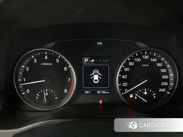 Hyundai Avante AD id 3041506 из Кореи 18