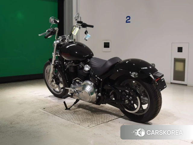 Harley-Davidson Softail Standart FXST1750 id 4348197 из Японии 8