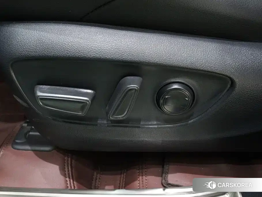 Toyota Wildlander id 4622517 из Китая 22