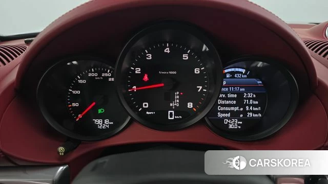 Porsche 718 Cayman id 4502116 из Кореи 18