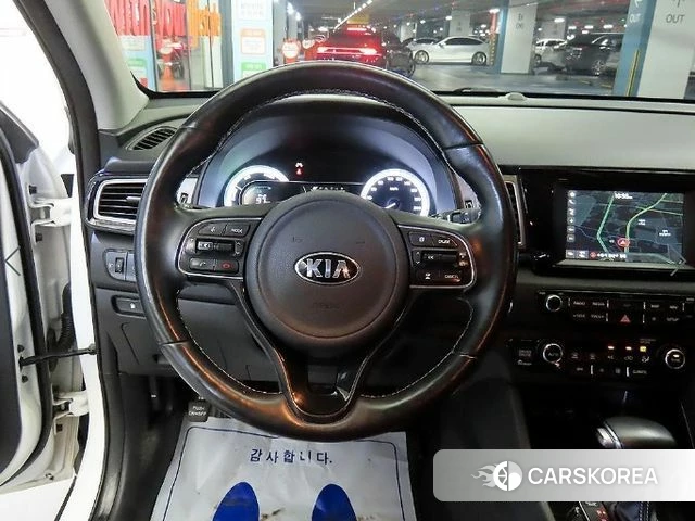Kia Niro id 4384948 из Кореи 18
