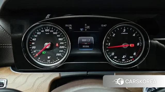 Mercedes-Benz E-Class W213 id 3407875 из Кореи 18