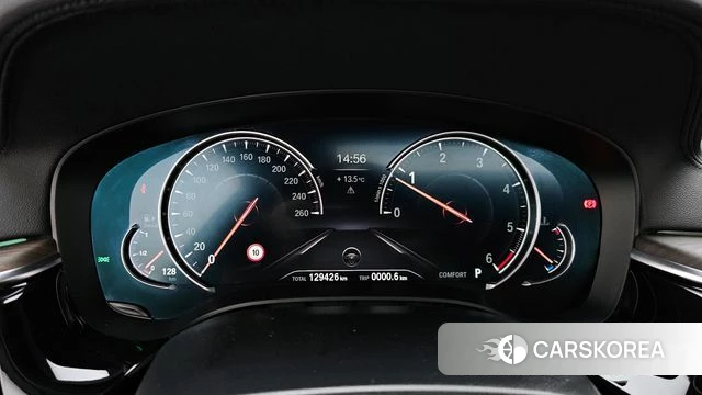 BMW 5 Series (G30) id 3801684 из Кореи 18