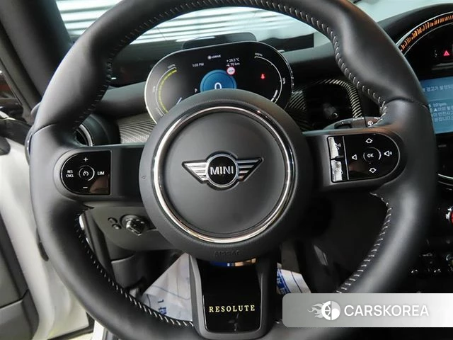 Mini Cooper Electric id 4749552 из Кореи 18