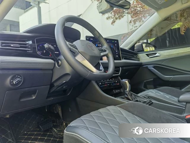 Volkswagen Sagitar id 4275418 из Китая 12