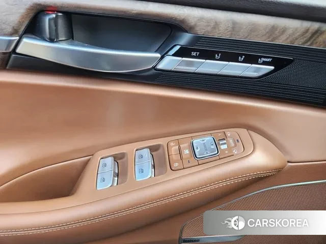 Genesis G90 id 3367839 из Кореи 18