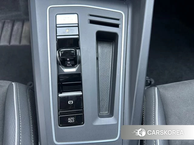 Volkswagen Golf id 4290874 из Китая 23