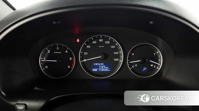 Hyundai The New Grand Starex id 4918347 из Кореи 18