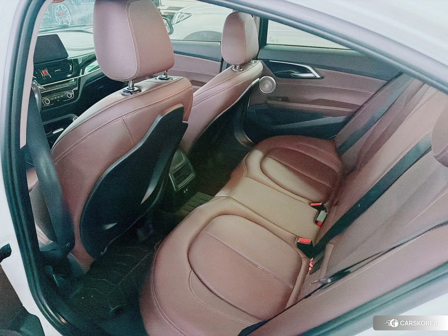 BMW 1 series id 4453906 из Китая 8
