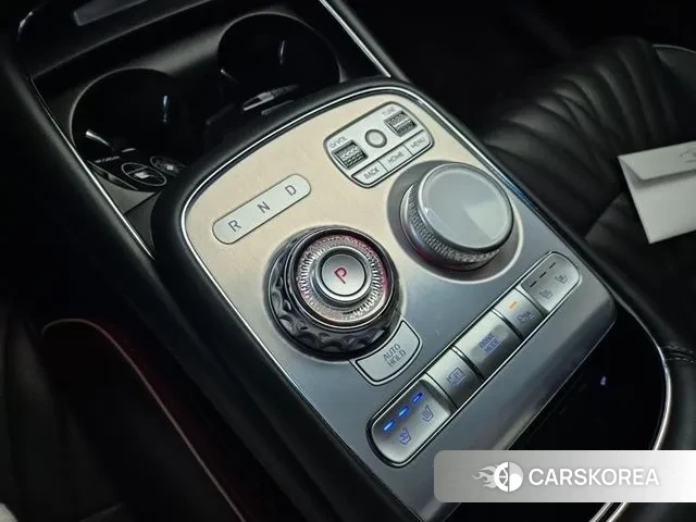 Genesis G90 (RS4) id 2930780 из Кореи 17