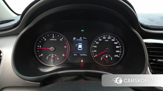 Kia Stonic id 4345789 из Кореи 28