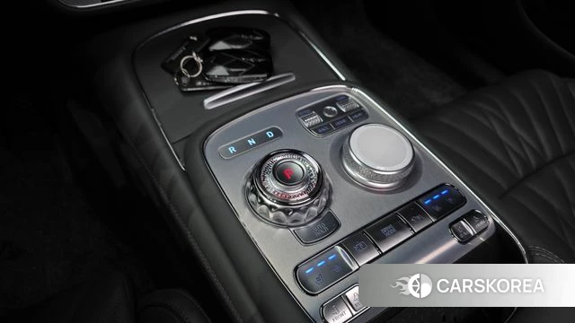 Genesis G90 (RS4) id 4898148 из Кореи 36