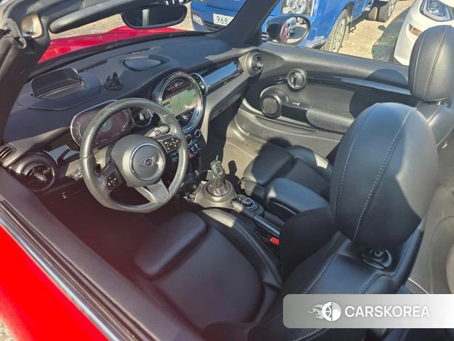 Mini Cooper Convertible id 3915610 из Кореи 18