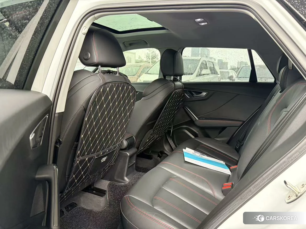 Audi Q2L id 4499066 из Китая 8