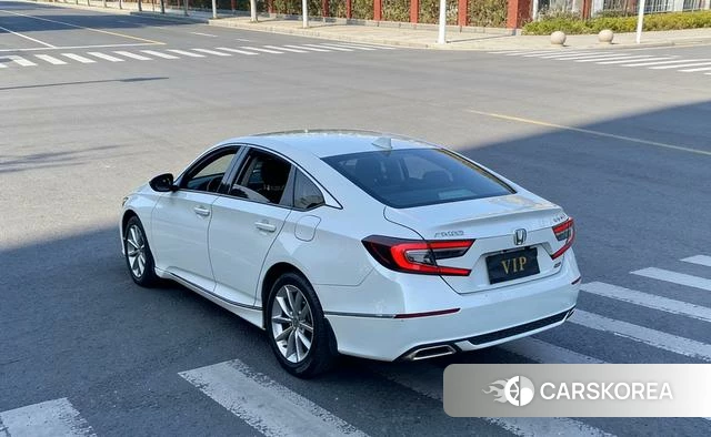 Honda Accord id 4241469 из Китая 8