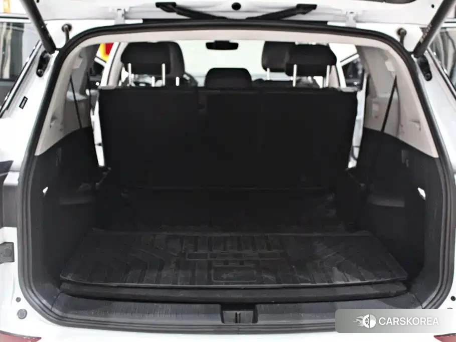 Volkswagen ID.6 X id 4628153 из Китая 13