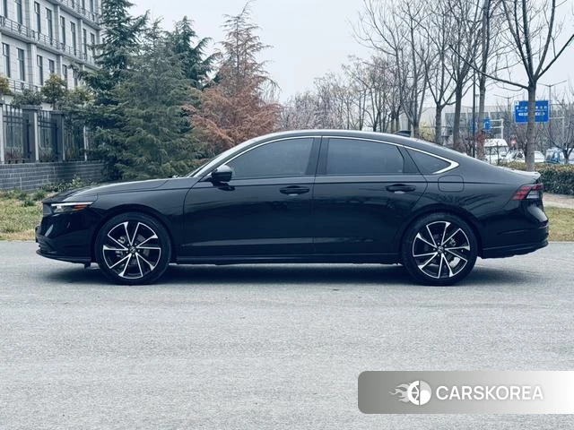 Honda Accord id 4291354 из Китая 14