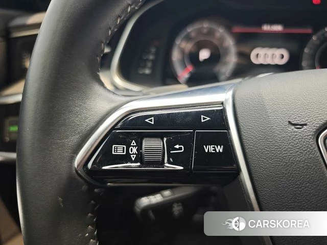 Audi A6L id 4289998 из Китая 17