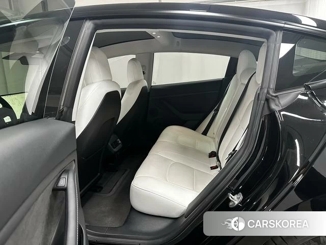 Tesla Model 3 id 4219237 из Китая 18